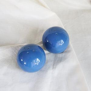 Vintage Round Blue Set of Salt and Pepper Shakers