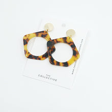 Shonda Geometric Tortoise and Gold Earrings