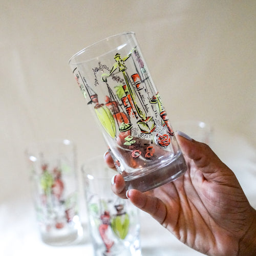 Set of 4 - Vintage Apothecary Cups