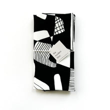 Opposite Shapes Pattern Kitchen Towel - Black Towel