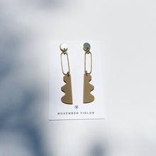 Gigi Raw Brass and Resin Wavy Earrings