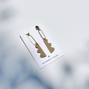 Gigi Raw Brass and Resin Wavy Earrings