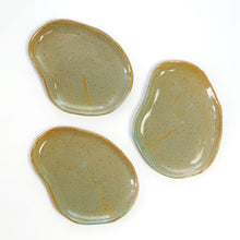 Milan - Creamy Green Medium Modern Organic Ceramic Dish No.2